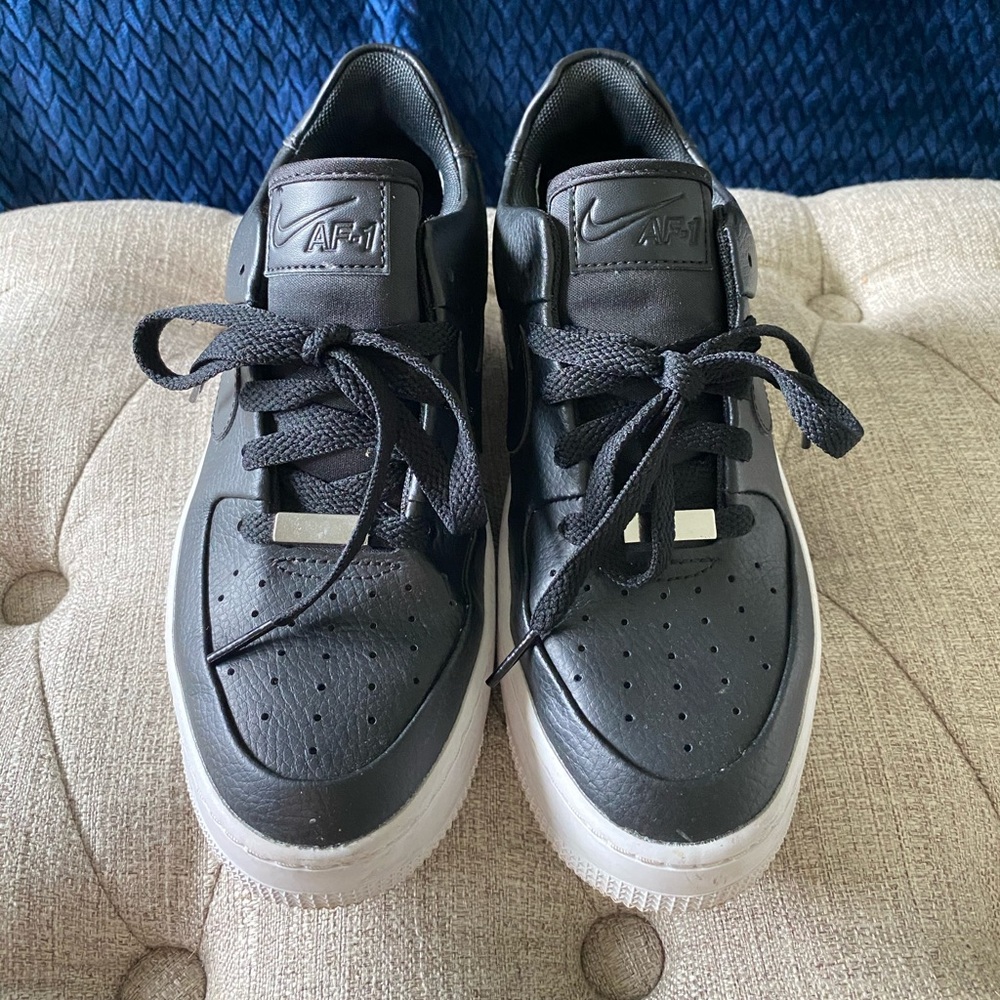 SOLD AF1
